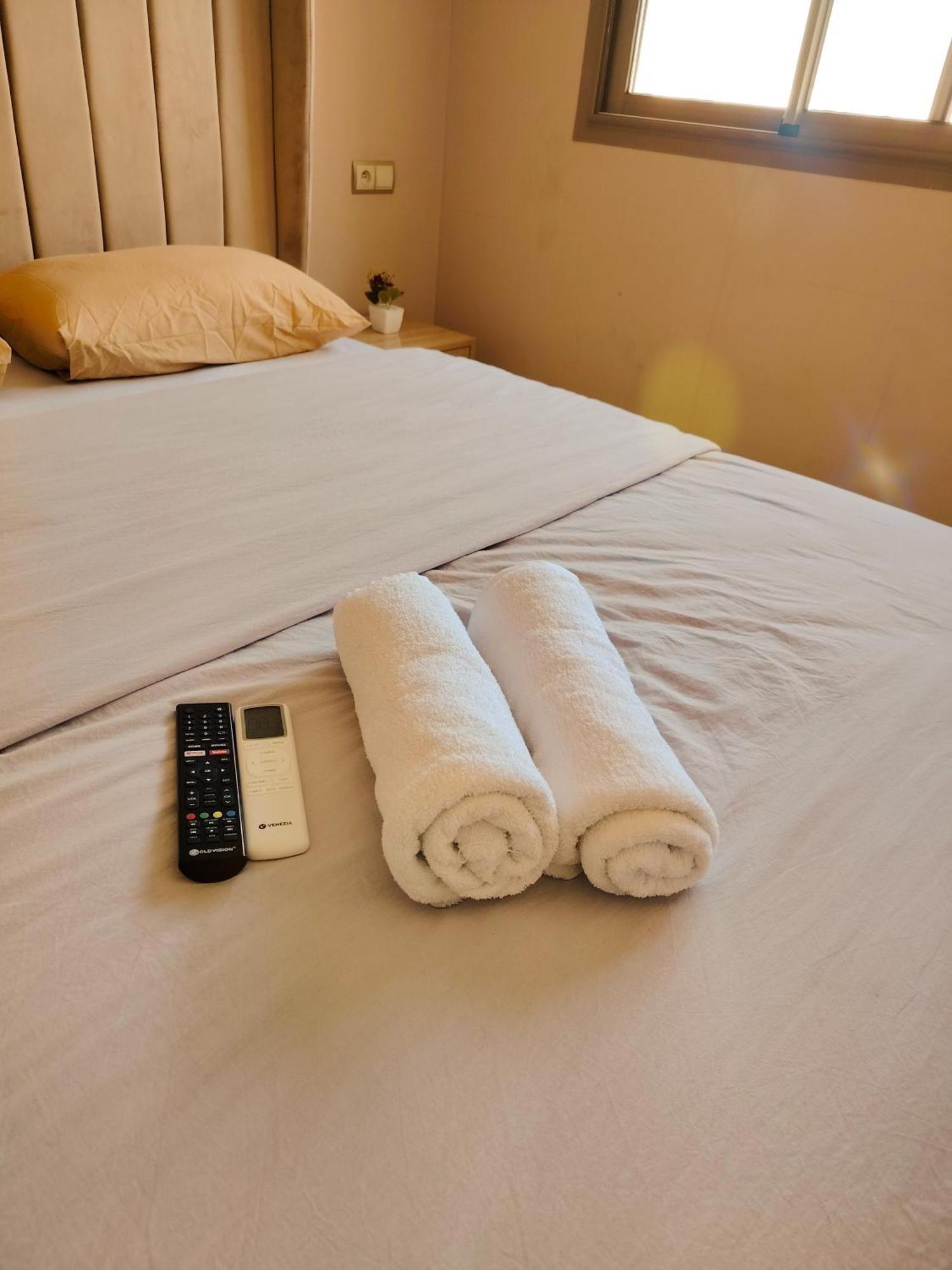 Super Apartement Totalement Neuf A Cote De Marjane Avec La Climatisation Et Wifi แทนเจียร์ ภายนอก รูปภาพ